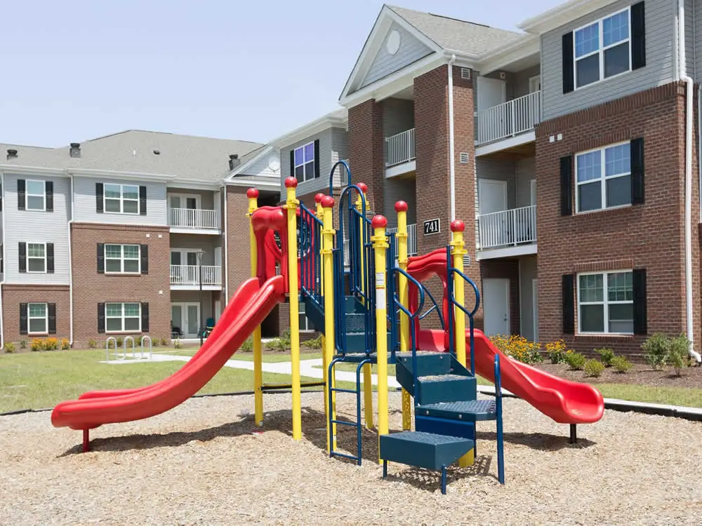 Apartment Common Areas & Playgrounds